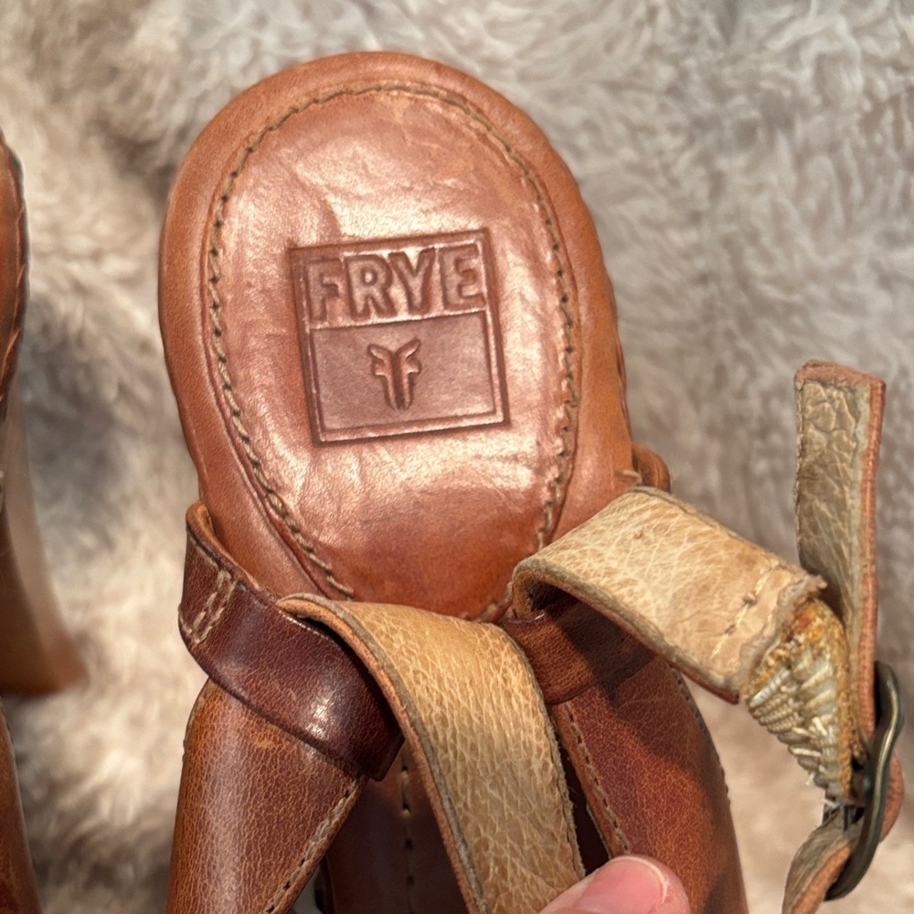 FRYE Caramel studded slingback Leather Heels - Picture 10 of 14